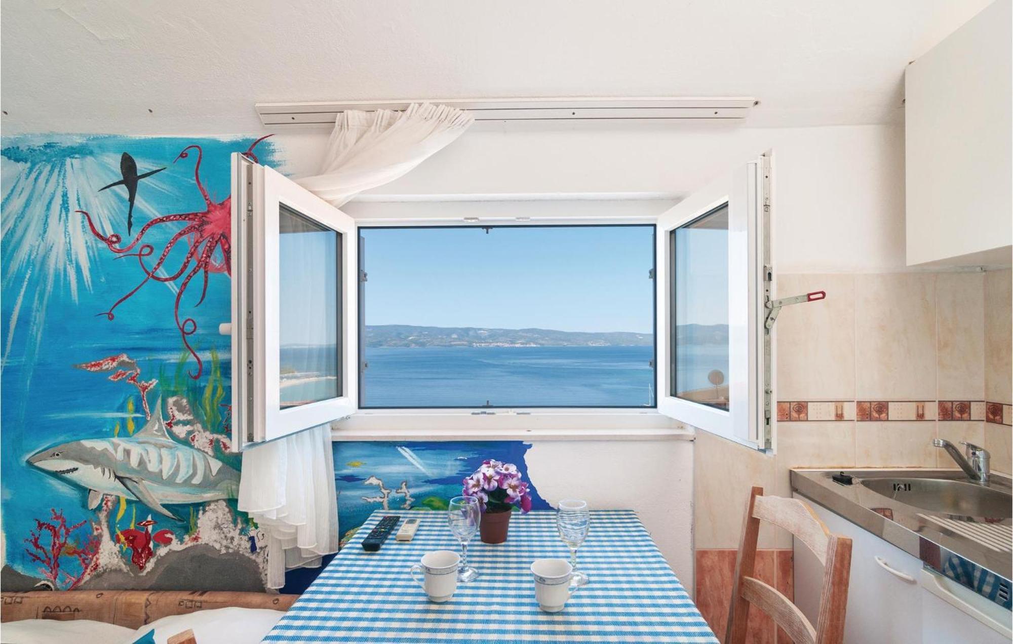 Gorgeous Apartment In Omis With House Sea View Ngoại thất bức ảnh