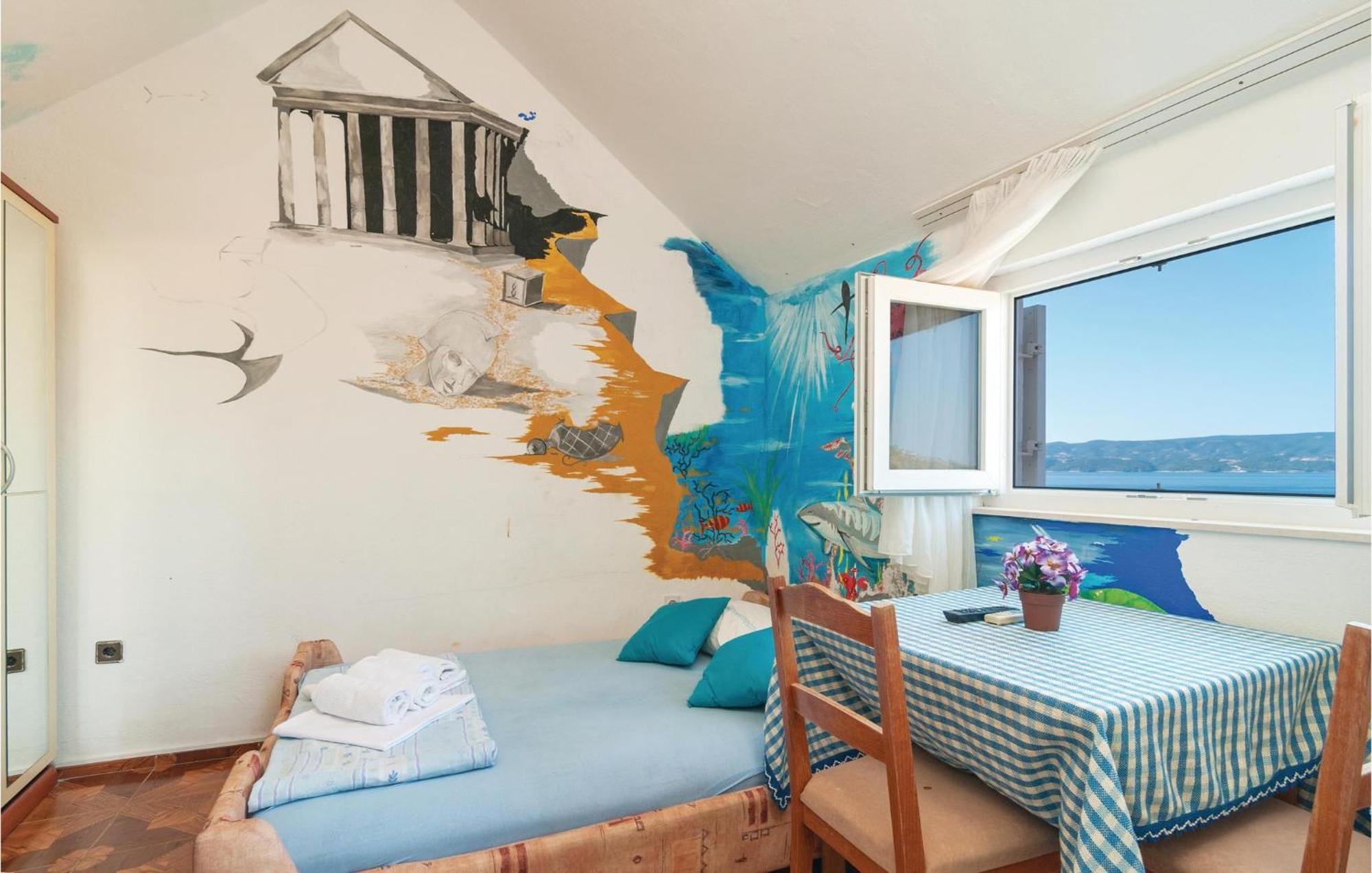 Gorgeous Apartment In Omis With House Sea View Ngoại thất bức ảnh